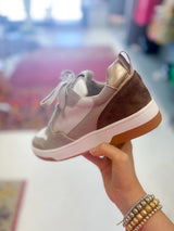 Romi Sneakers